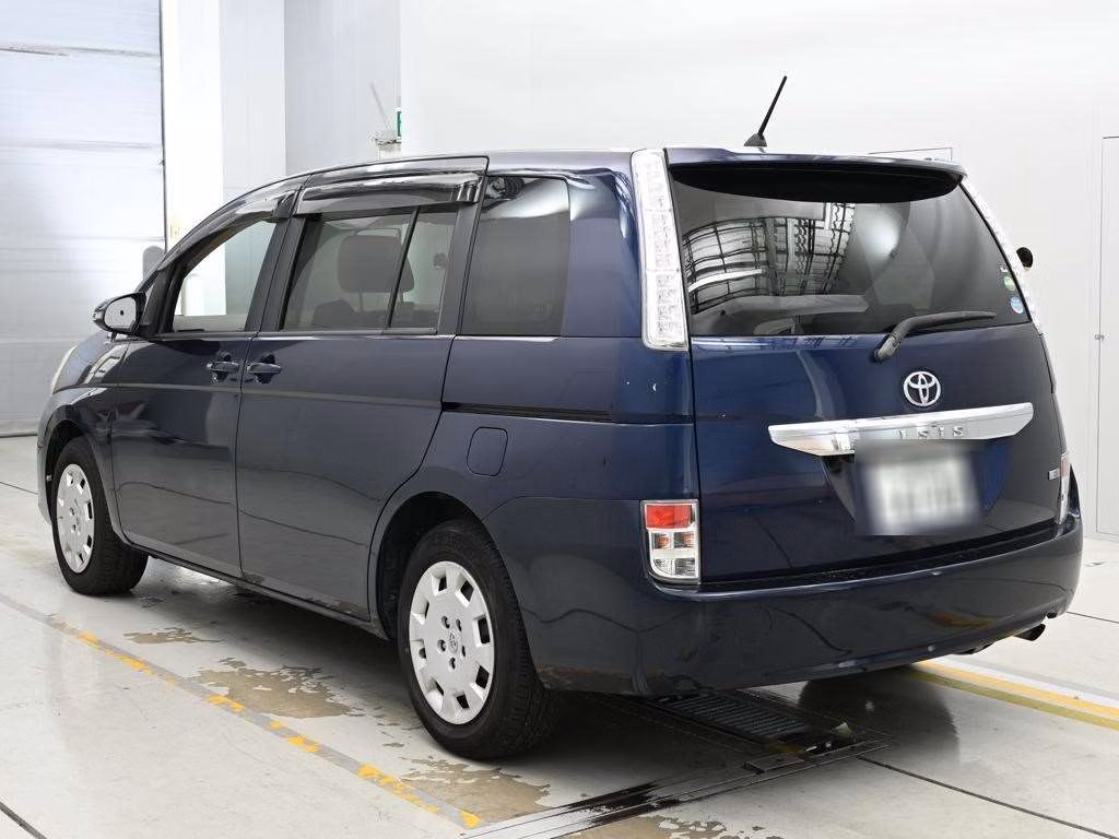 TOYOTA ISIS