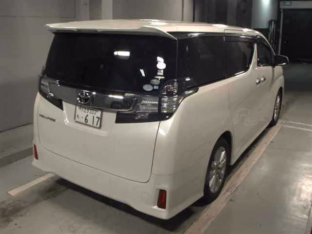 TOYOTA VELLFIRE