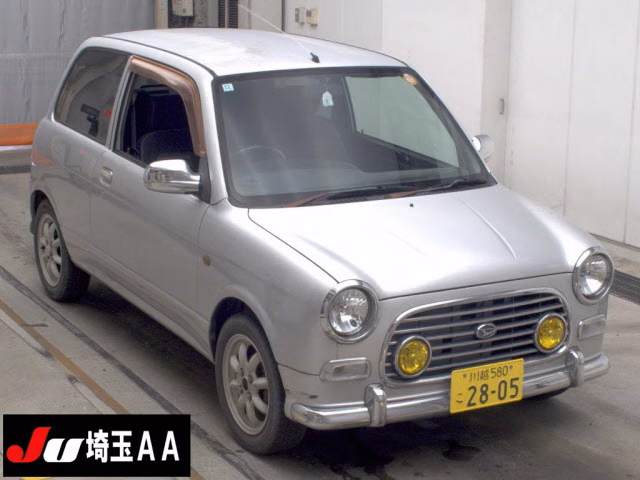 DAIHATSU MIRA GINO