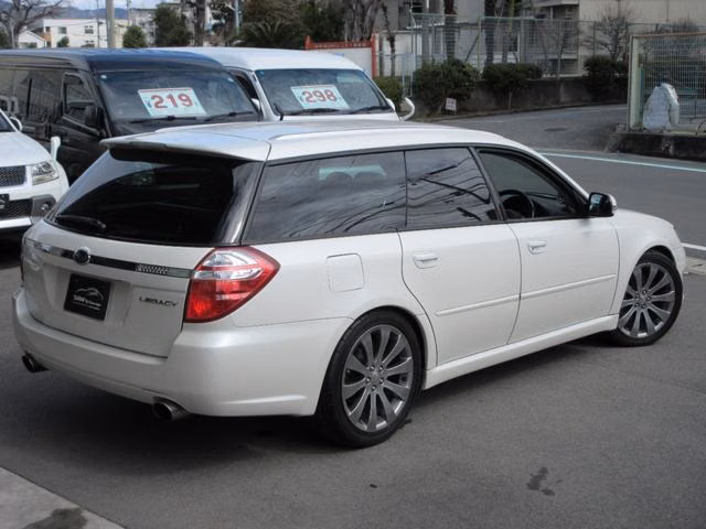 SUBARU LEGACY