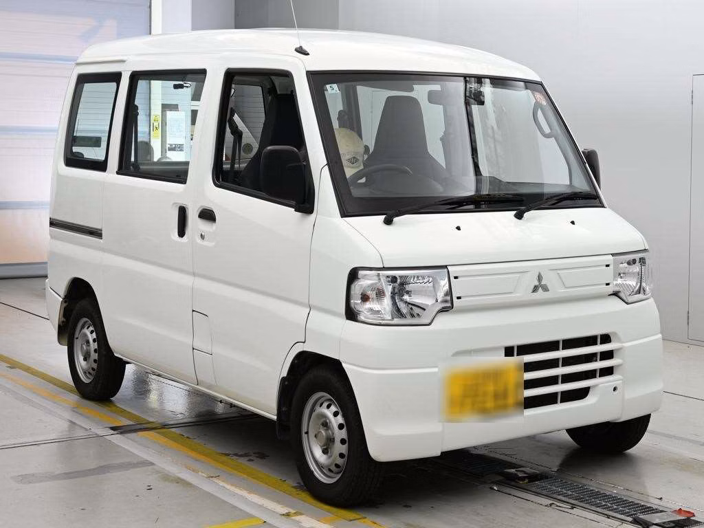 MITSUBISHI MINICAB