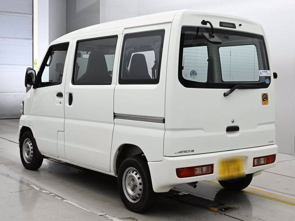 MITSUBISHI MINICAB