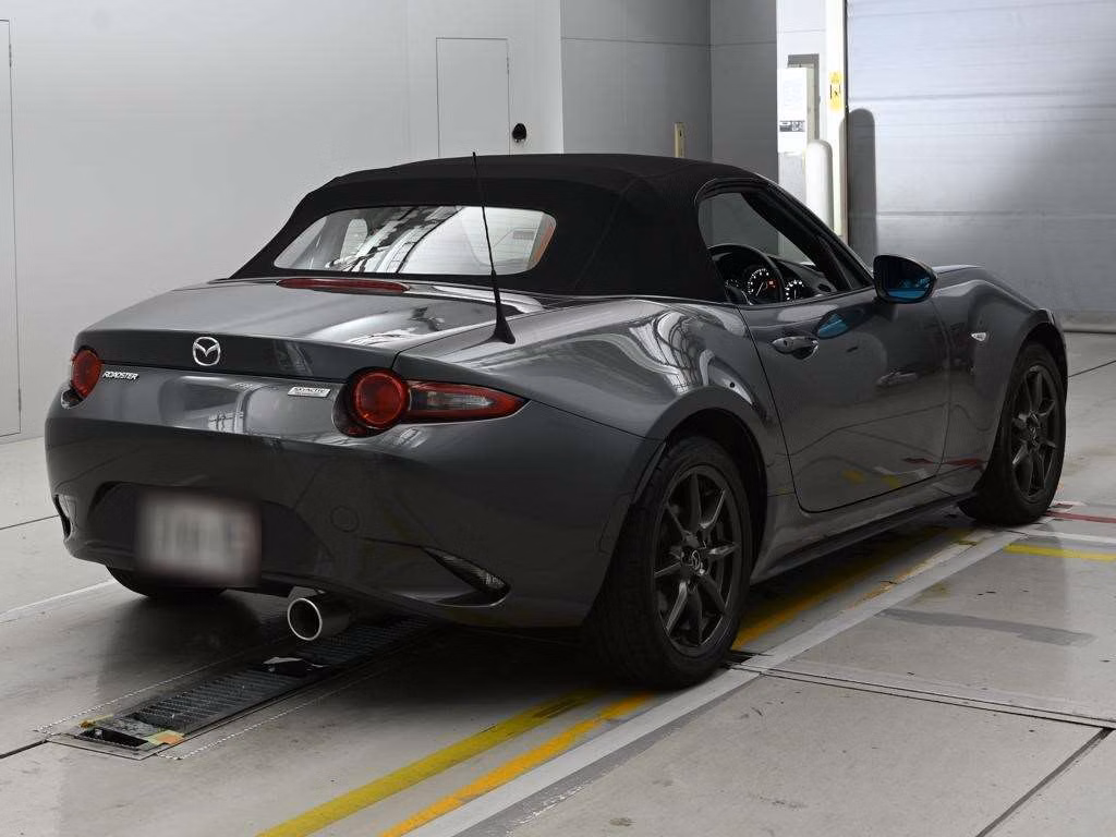 MAZDA MX-5