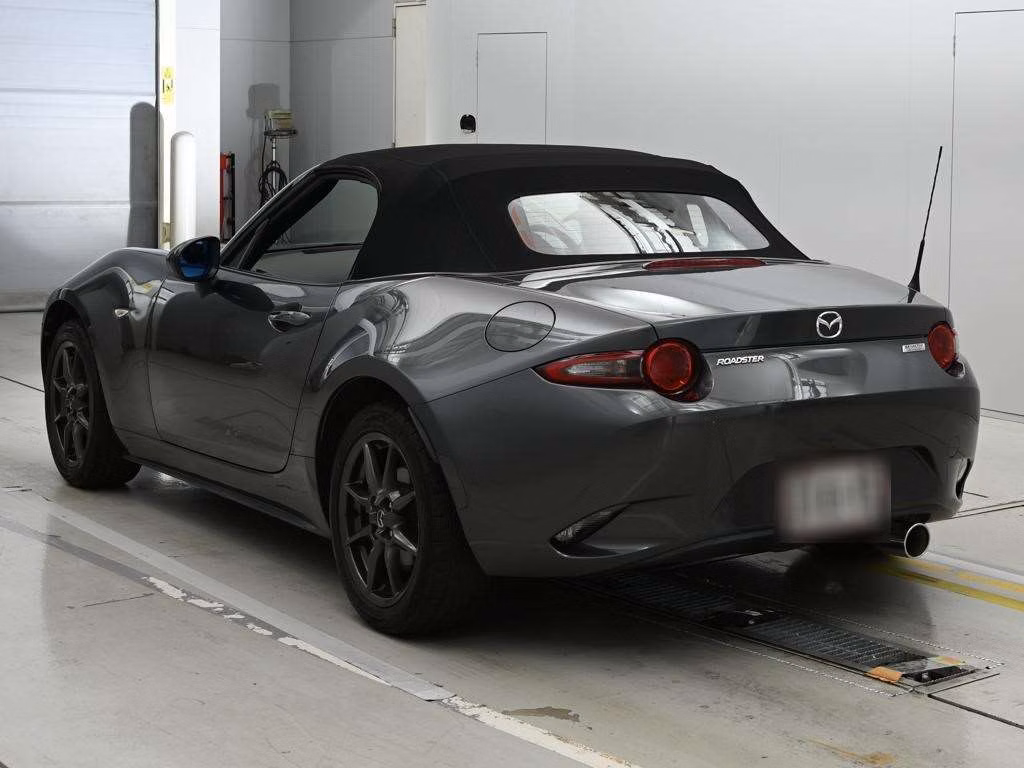 MAZDA MX-5