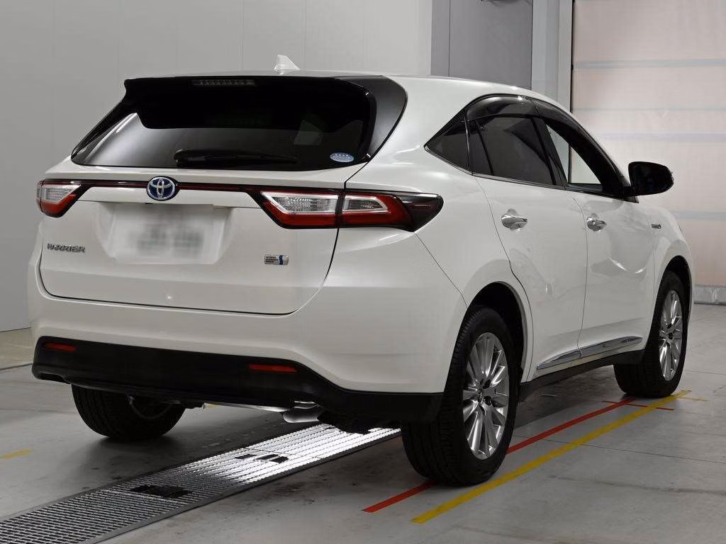 TOYOTA HARRIER