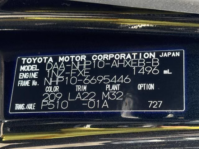 TOYOTA AQUA