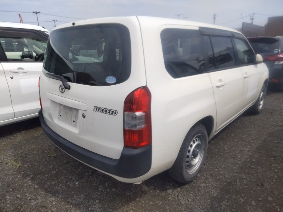 TOYOTA PROBOX