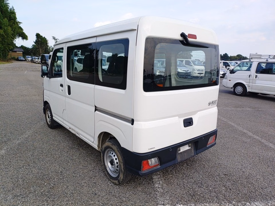DAIHATSU ATRAI