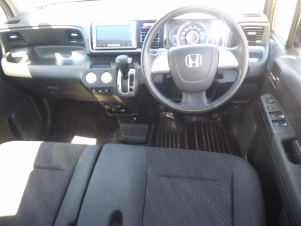 HONDA LIFE