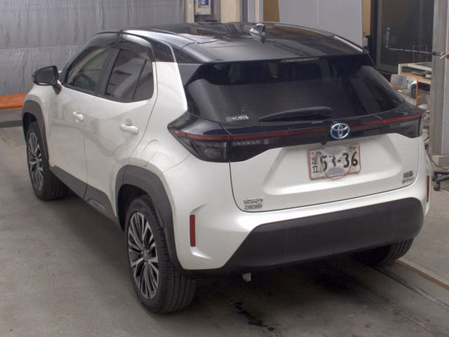 TOYOTA YARIS CROSS