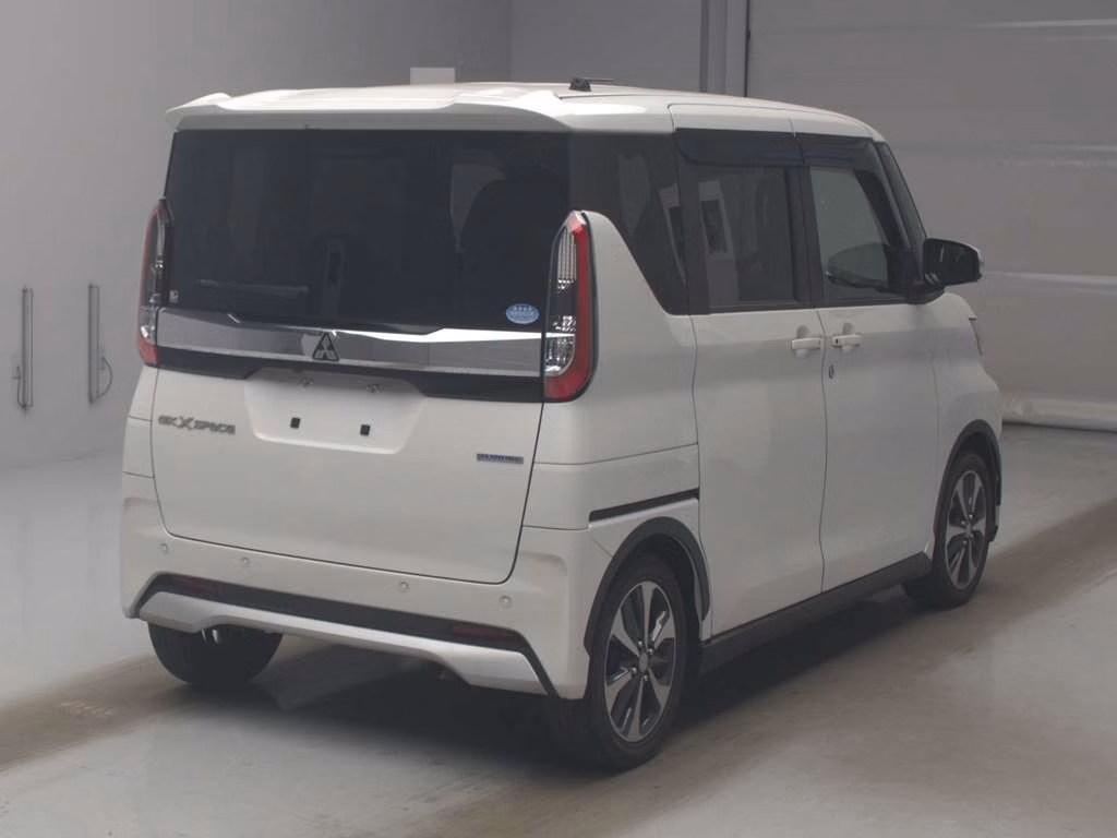 MITSUBISHI EK SPACE