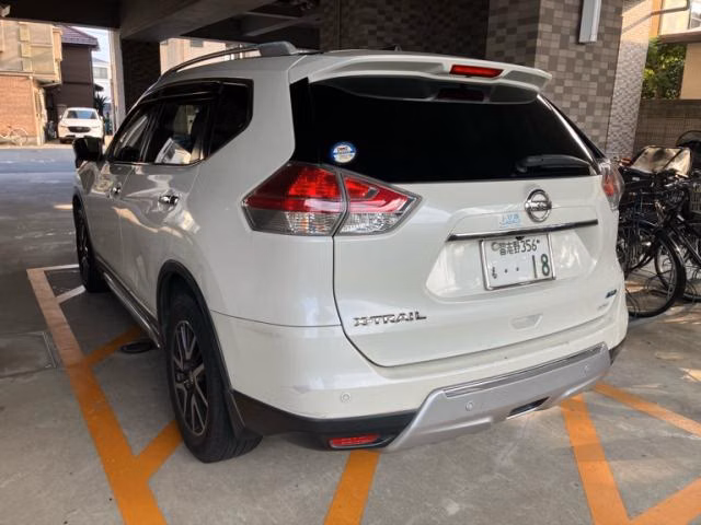 NISSAN X-TRAIL