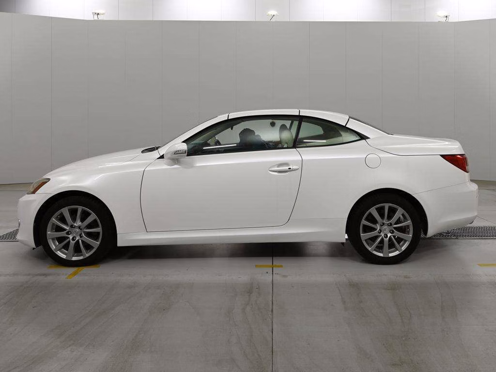 LEXUS IS250