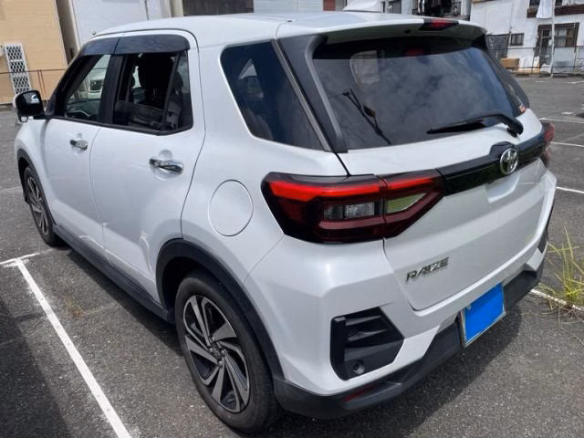 TOYOTA RAIZE