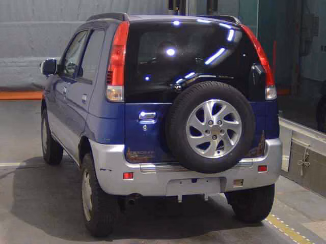DAIHATSU TERIOS KID