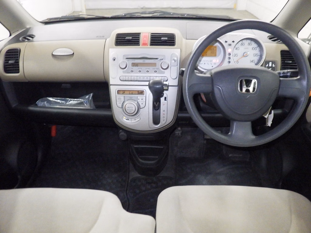 HONDA LIFE