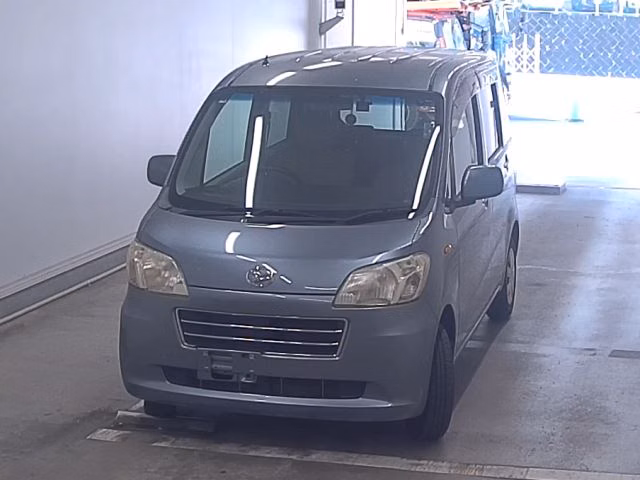 DAIHATSU TANTO EXE