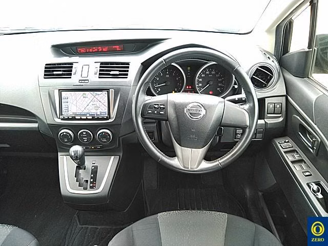 NISSAN LAFESTA