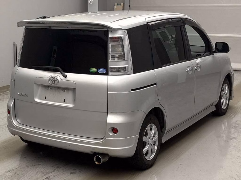 TOYOTA SIENTA