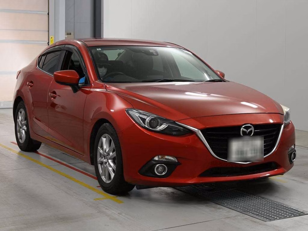 MAZDA AXELA