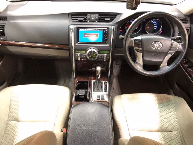 TOYOTA MARK X