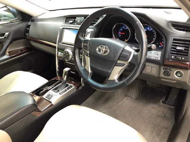 TOYOTA MARK X