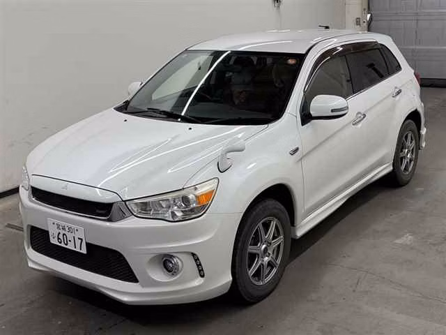 MITSUBISHI RVR