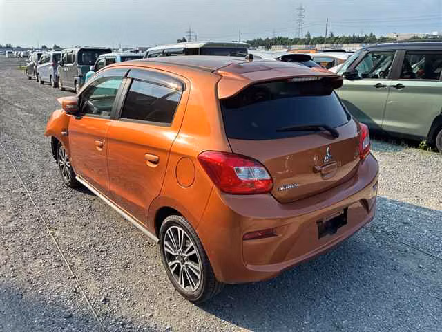 MITSUBISHI MIRAGE