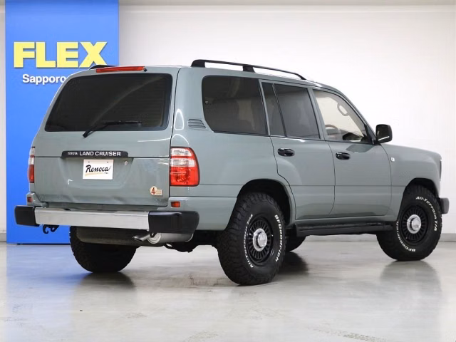 TOYOTA LAND CRUISER