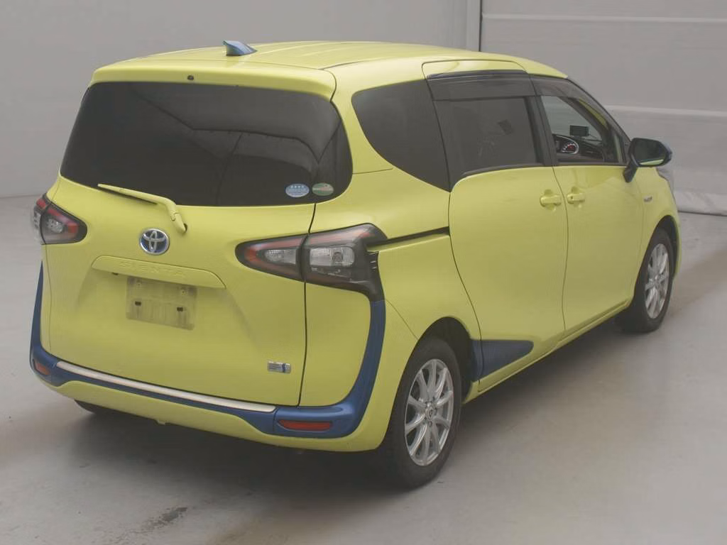 TOYOTA SIENTA