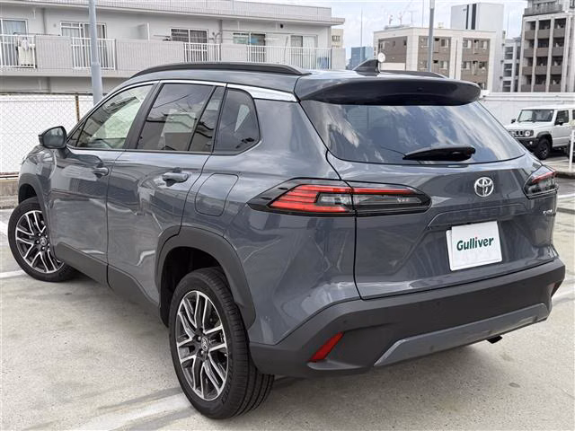 TOYOTA COROLLA CROSS