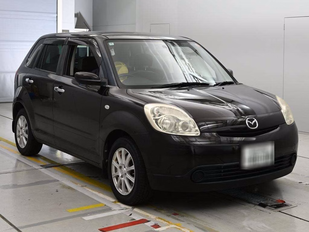 MAZDA VERISA
