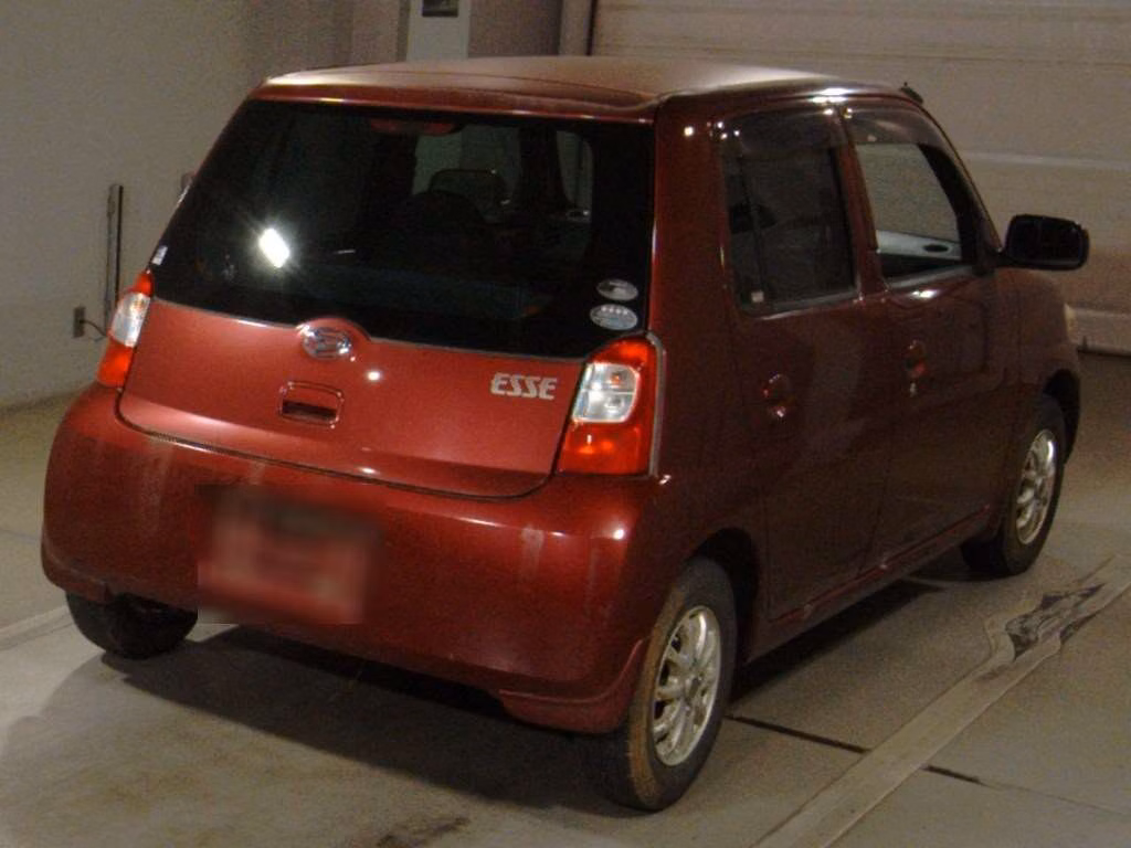 DAIHATSU ESSE