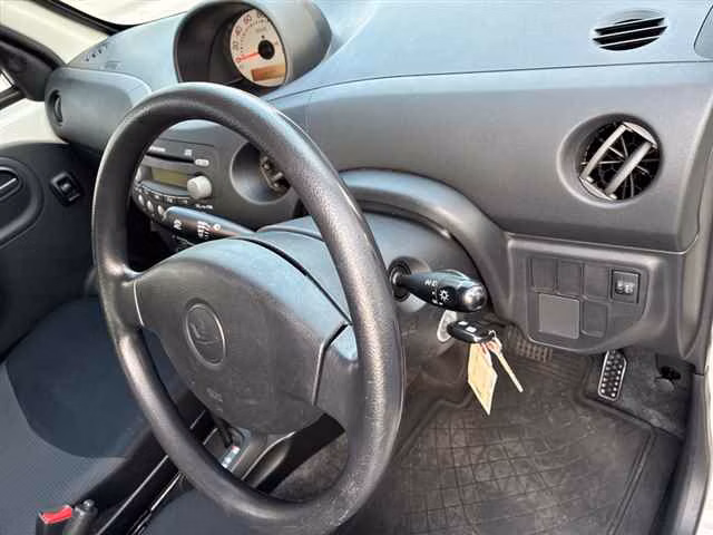 DAIHATSU ESSE