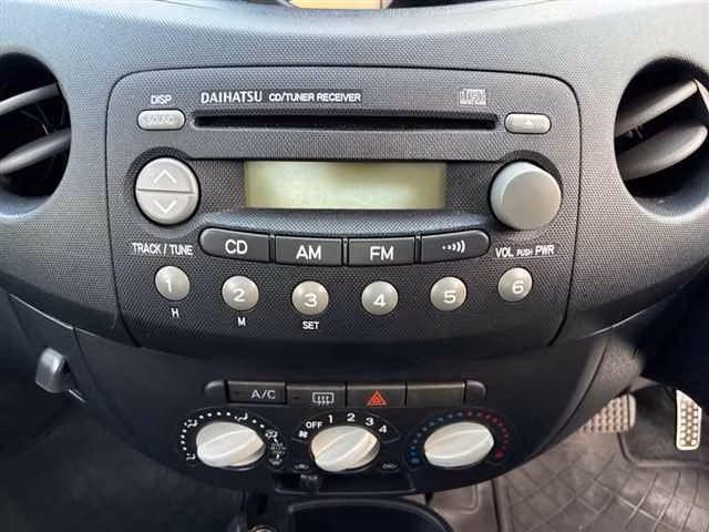 DAIHATSU ESSE