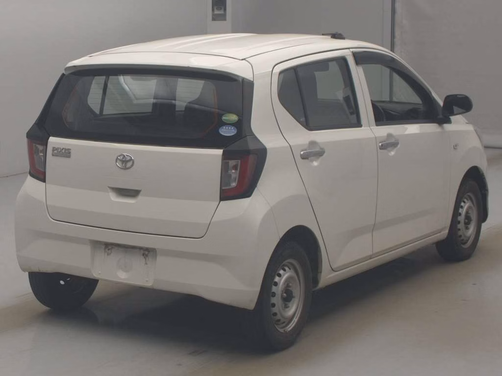 TOYOTA PIXIS EPOCH