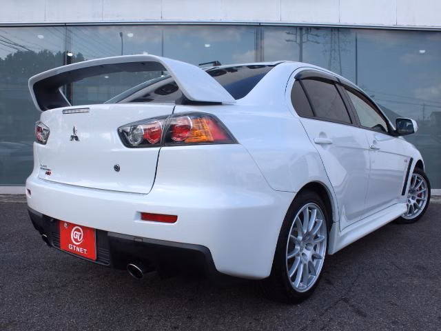 MITSUBISHI LANCER EVOLUTION