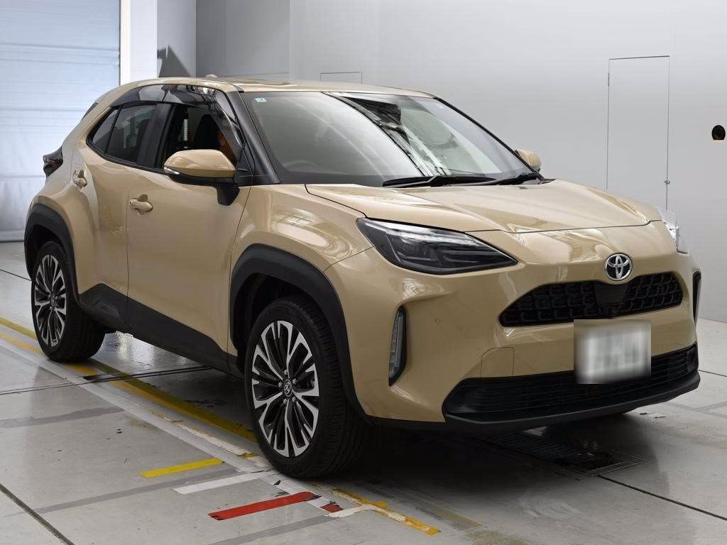 TOYOTA YARIS CROSS