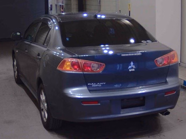 MITSUBISHI GALANT FORTIS