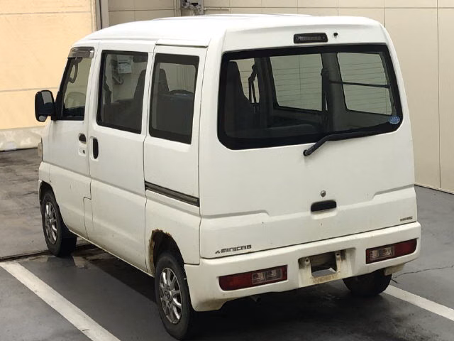 MITSUBISHI MINICAB