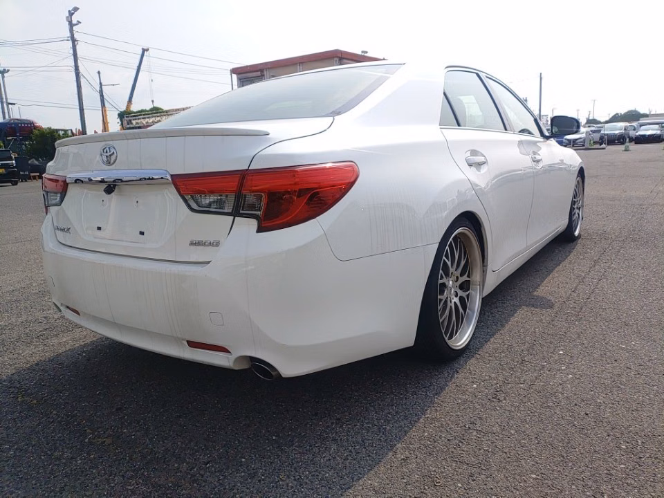 TOYOTA MARK X