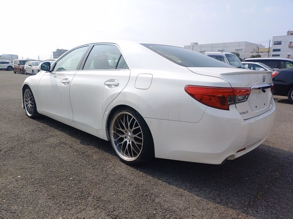 TOYOTA MARK X