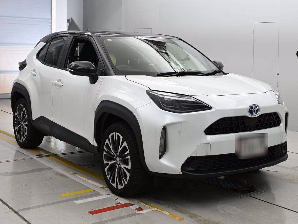 TOYOTA YARIS CROSS