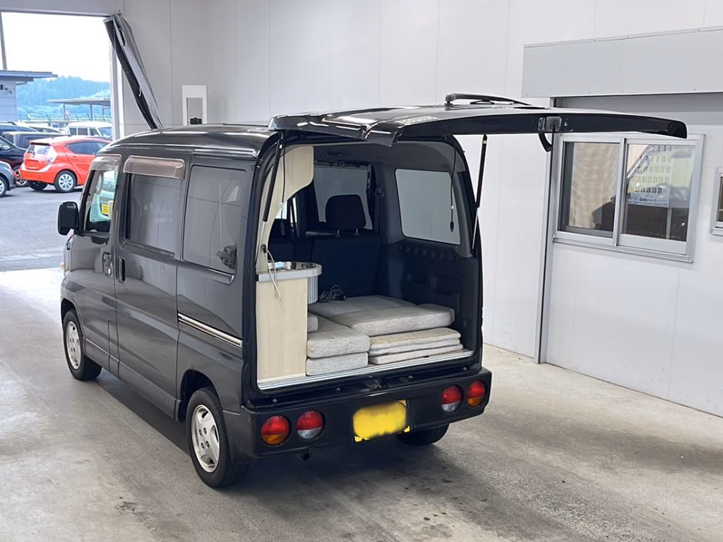 MITSUBISHI TOWN BOX
