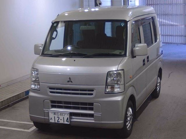 MITSUBISHI MINICAB