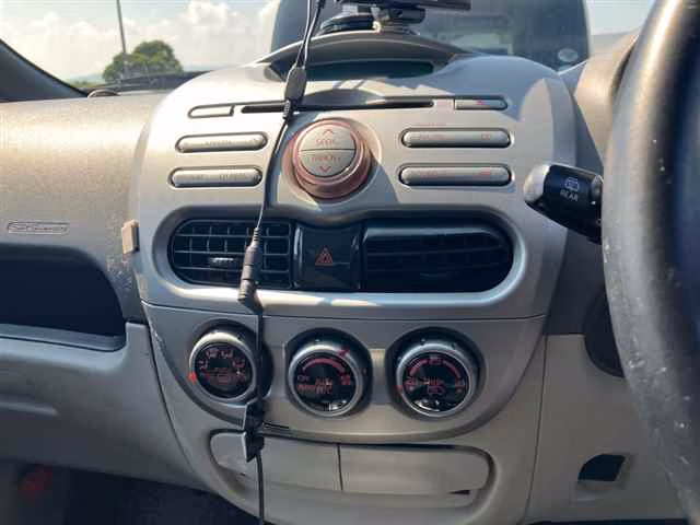 MITSUBISHI I
