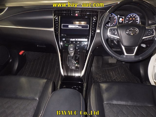 TOYOTA HARRIER
