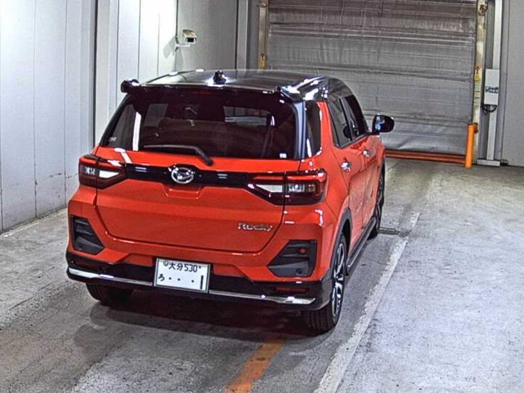 DAIHATSU ROCKY