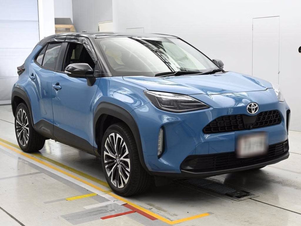TOYOTA YARIS CROSS