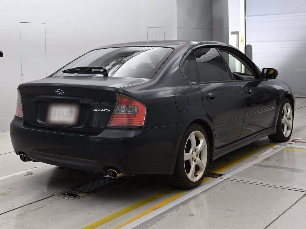 SUBARU LEGACY B4